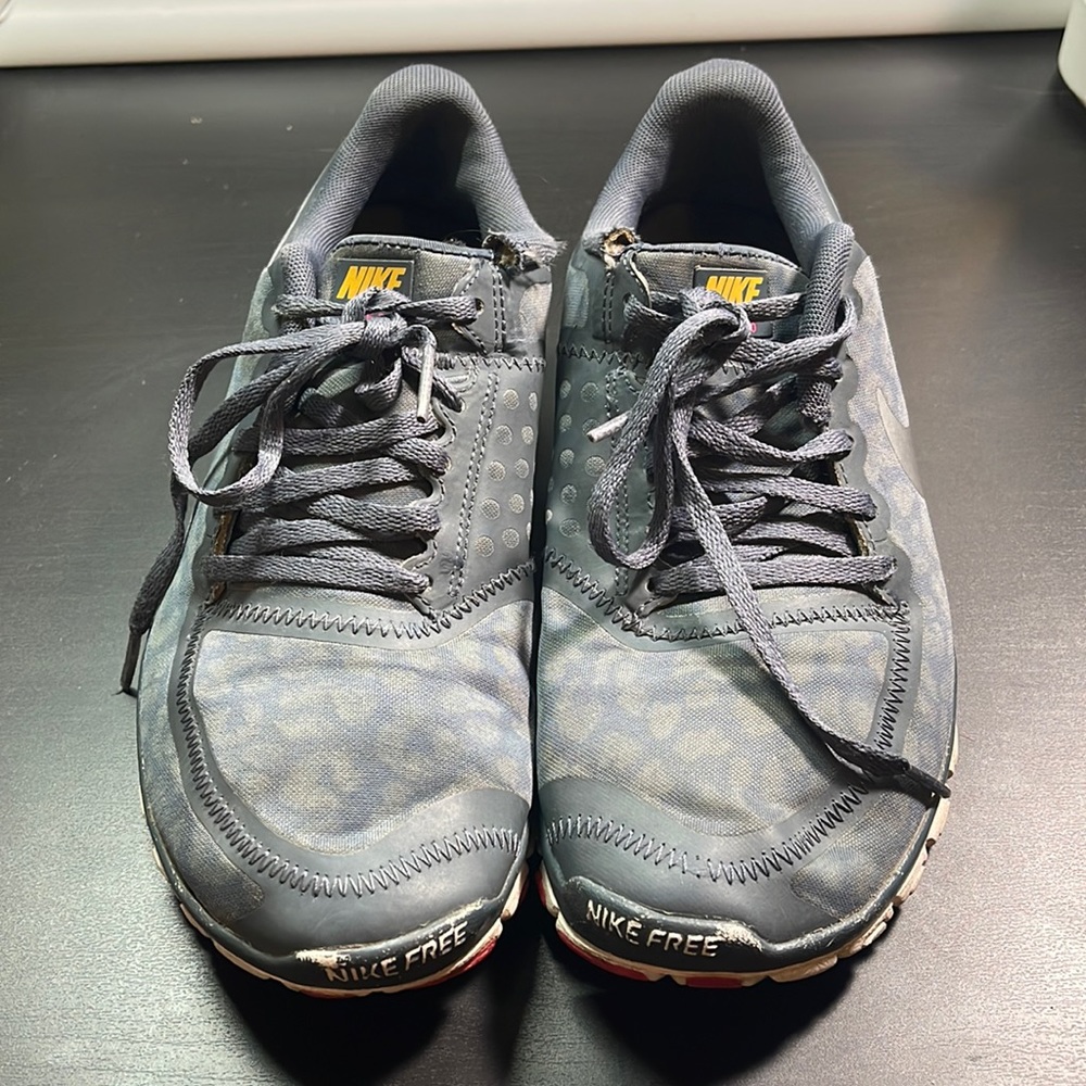 Nike Free 5.0 V4 Running Sneakers Womens 8 Greyish Blue Leopard